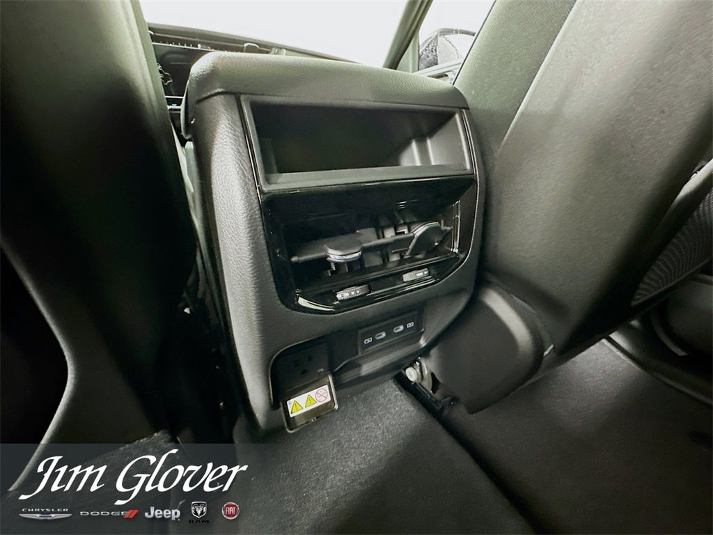 2026 Jeep Grand Cherokee GRAND CHEROKEE ALTITUDE 4X4