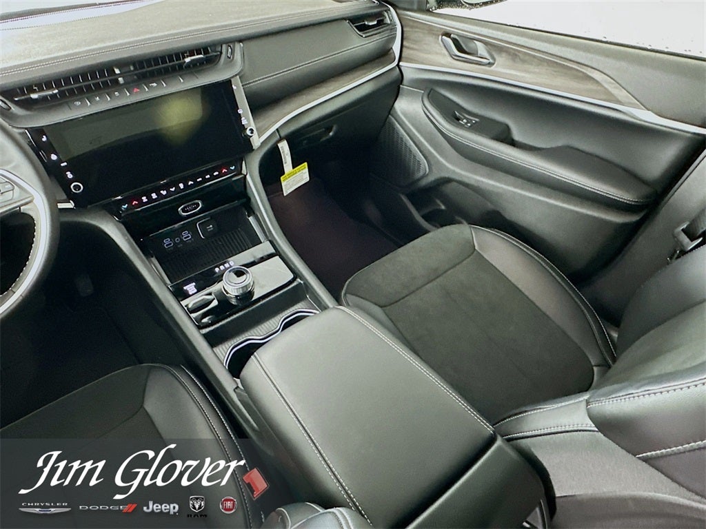 2026 Jeep Grand Cherokee GRAND CHEROKEE ALTITUDE 4X4