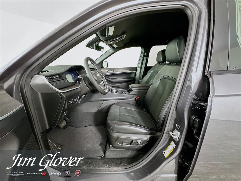 2026 Jeep Grand Cherokee GRAND CHEROKEE ALTITUDE 4X4