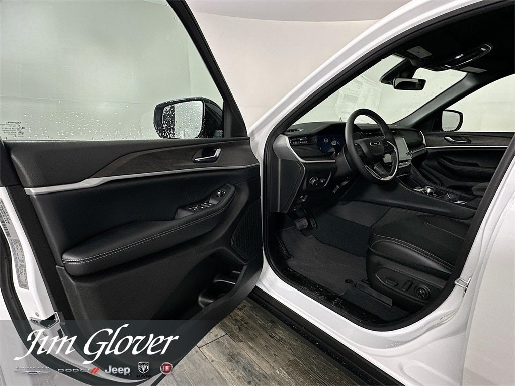 2026 Jeep Grand Cherokee GRAND CHEROKEE ALTITUDE 4X4