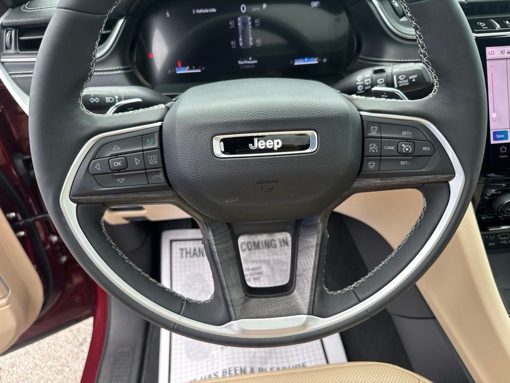 2025 Jeep Grand Cherokee Limited 4x4