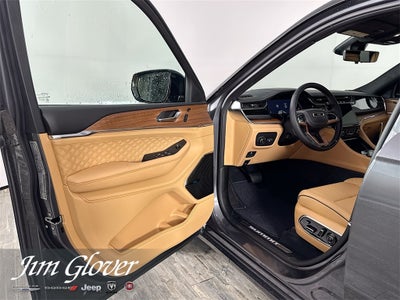 2025 Jeep Grand Cherokee GRAND CHEROKEE SUMMIT RESERVE 4X4