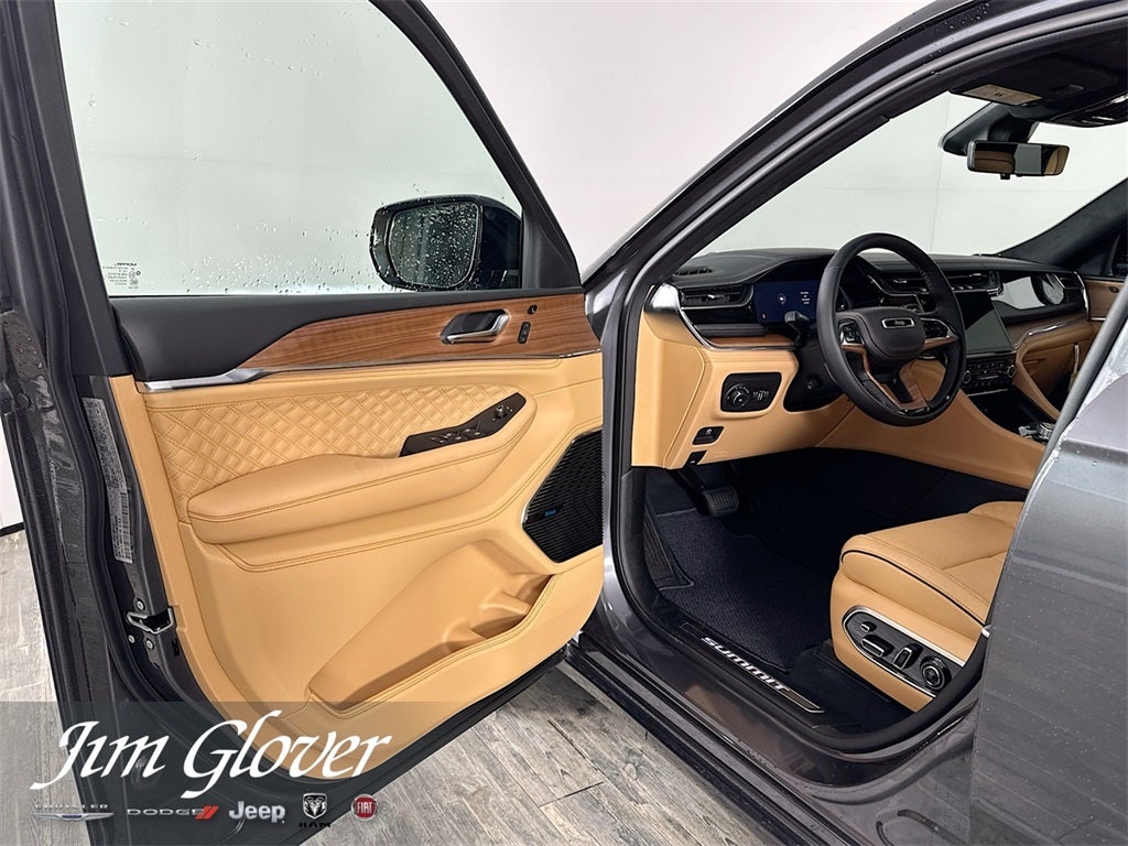 2025 Jeep Grand Cherokee GRAND CHEROKEE SUMMIT RESERVE 4X4