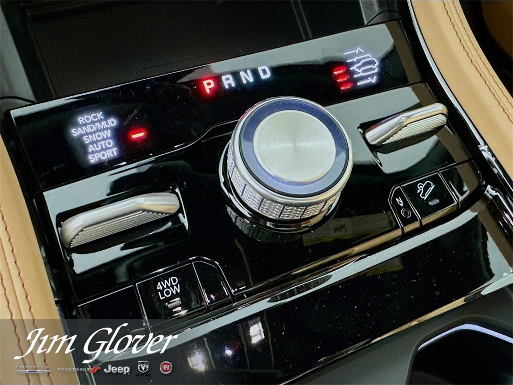 2025 Jeep Grand Cherokee GRAND CHEROKEE SUMMIT RESERVE 4X4