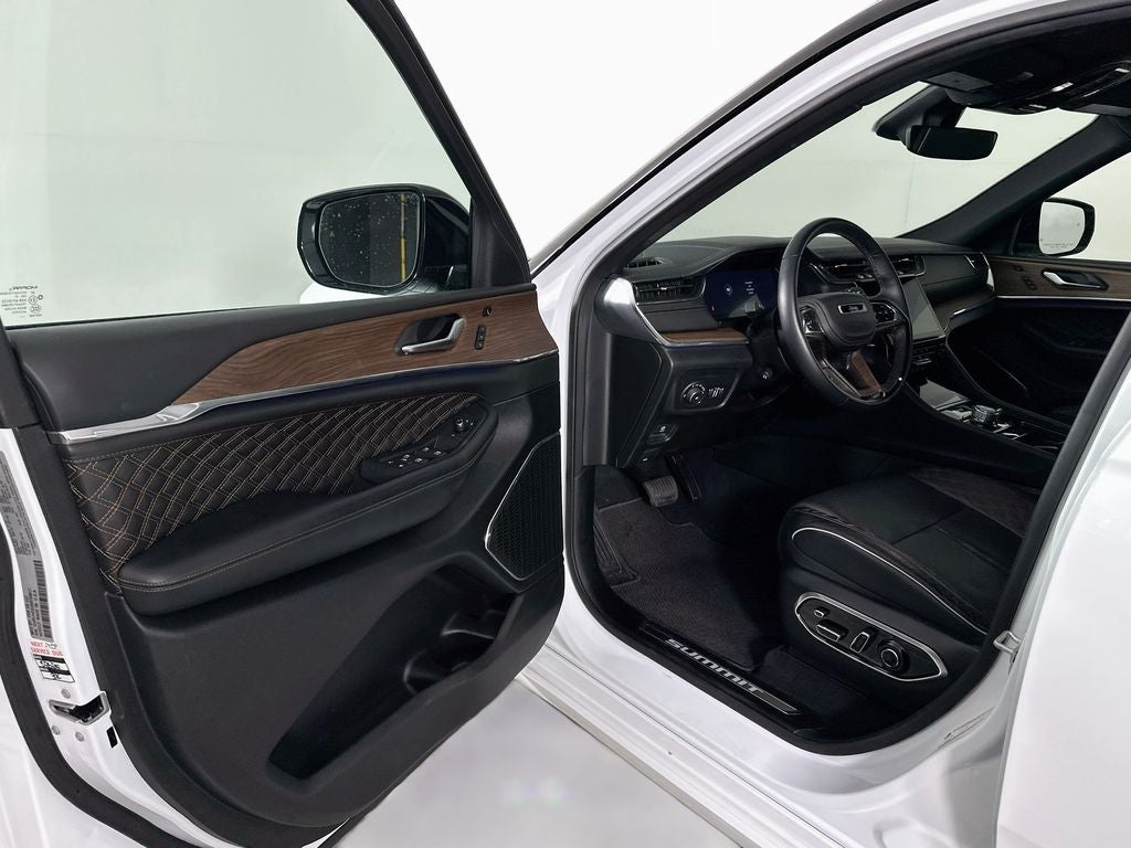 2025 Jeep Grand Cherokee Summit 4x4