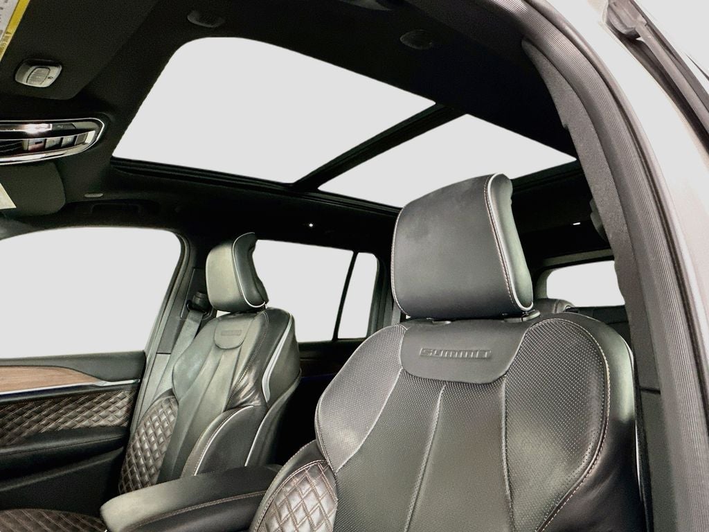 2025 Jeep Grand Cherokee Summit 4x4