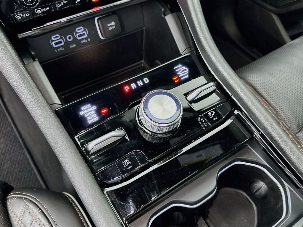 2025 Jeep Grand Cherokee Summit 4x4