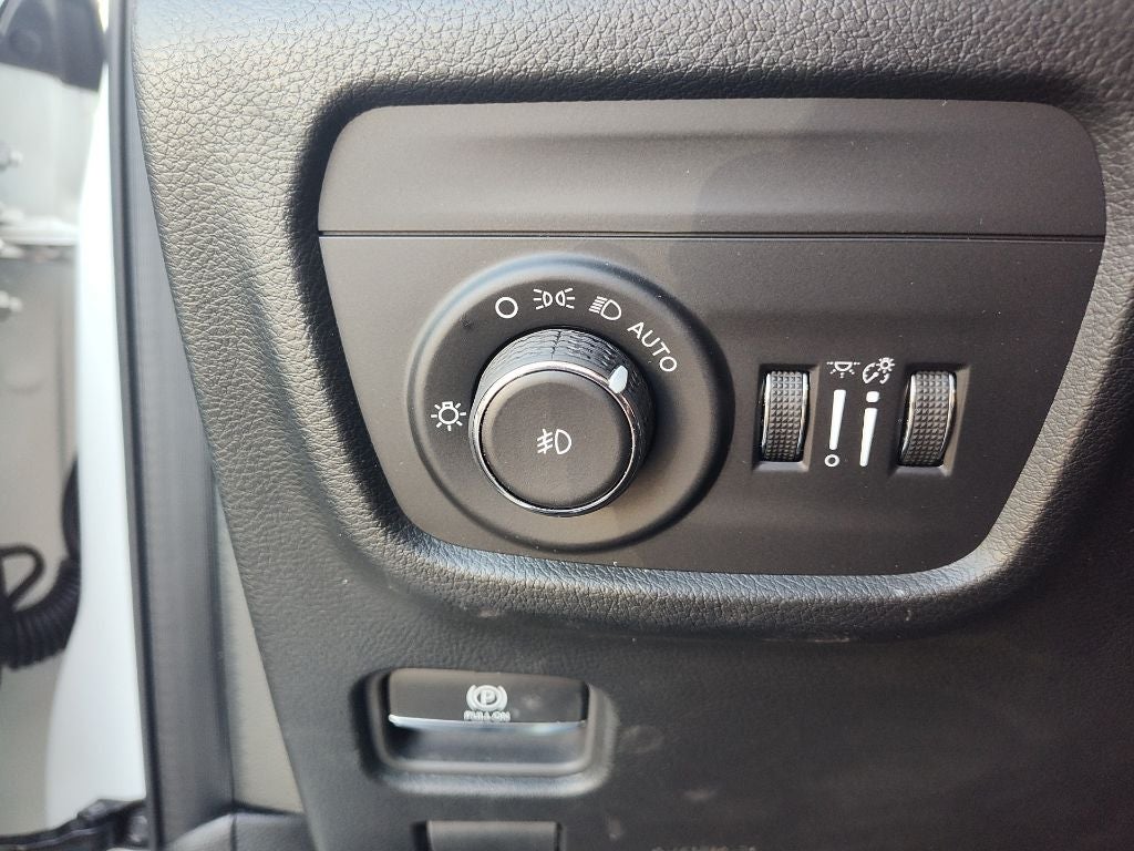 2025 Jeep Grand Cherokee Summit 4x4