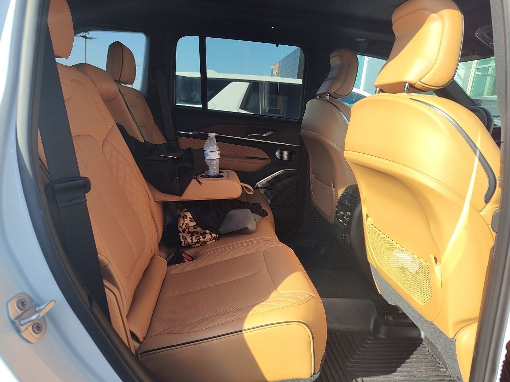 2025 Jeep Grand Cherokee Summit 4x4