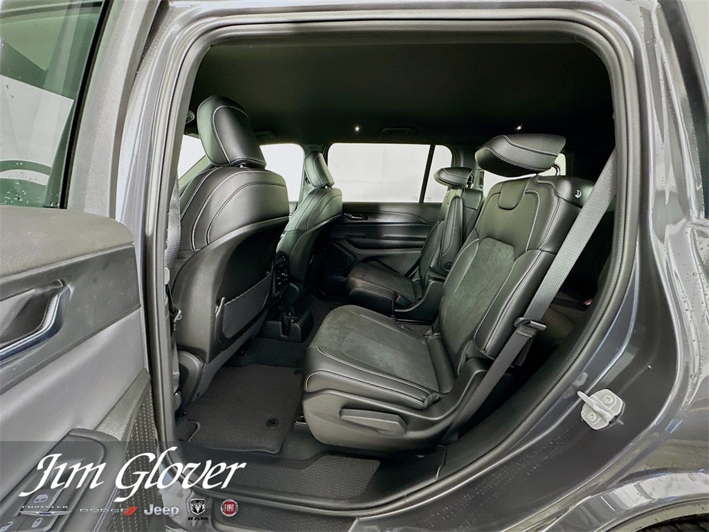 2025 Jeep Grand Cherokee L GRAND CHEROKEE L ALTITUDE 4X2