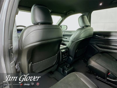 2025 Jeep Grand Cherokee L GRAND CHEROKEE L ALTITUDE 4X2