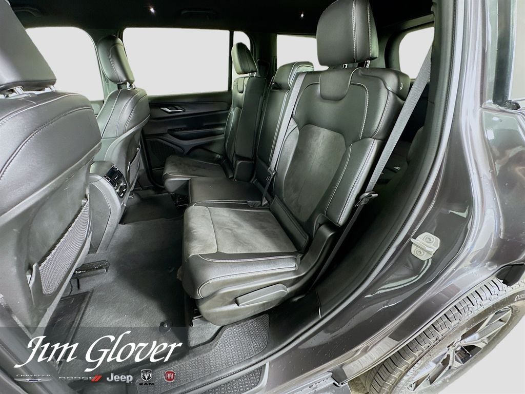 2024 Jeep Grand Cherokee L Altitude 4x4