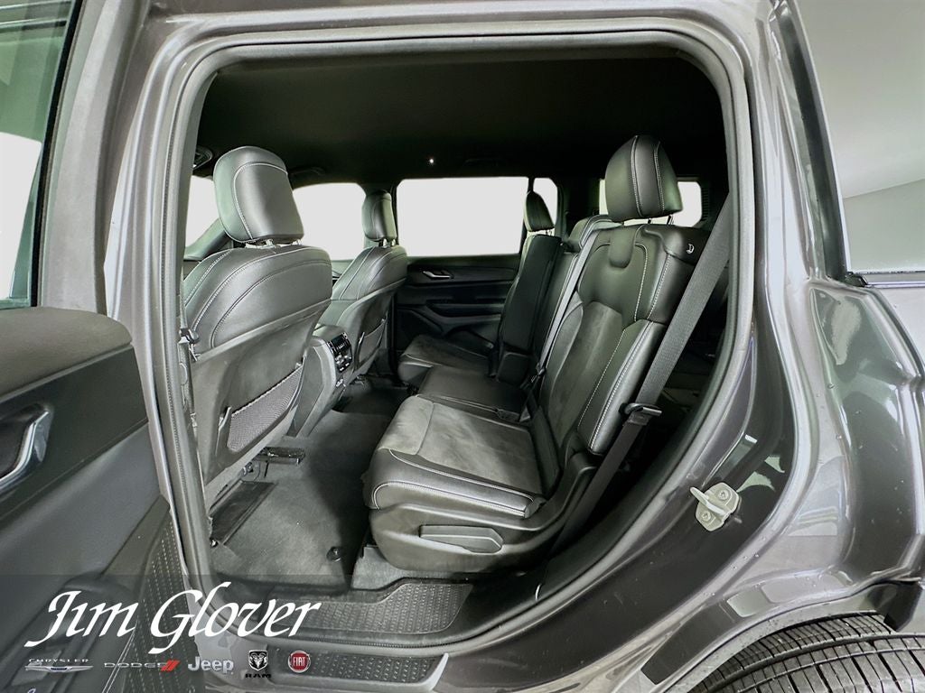 2024 Jeep Grand Cherokee L Altitude 4x4