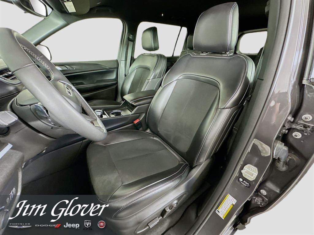 2024 Jeep Grand Cherokee L Altitude 4x4