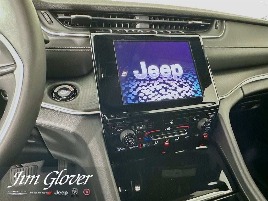 2024 Jeep Grand Cherokee L Altitude 4x4