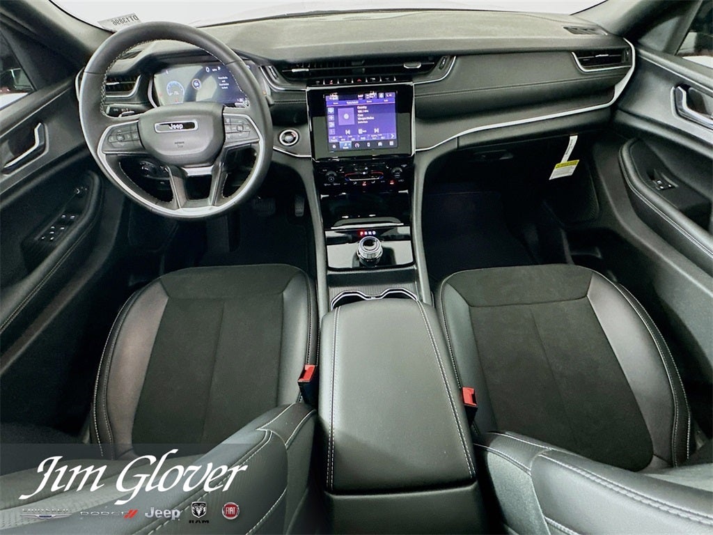 2025 Jeep Grand Cherokee L GRAND CHEROKEE L ALTITUDE X 4X4