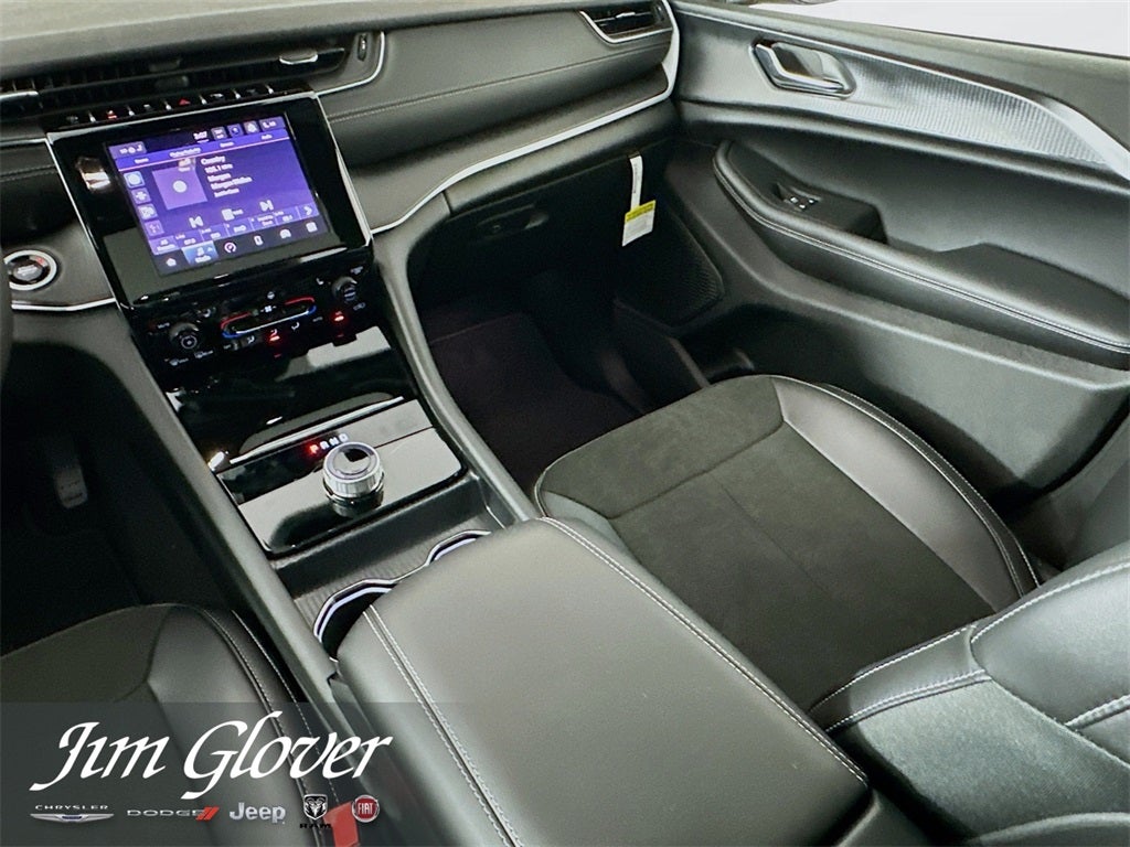 2025 Jeep Grand Cherokee L GRAND CHEROKEE L ALTITUDE X 4X4