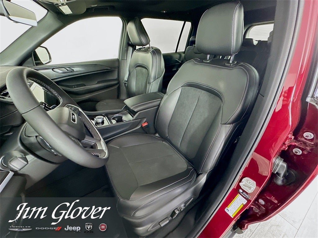 2025 Jeep Grand Cherokee L GRAND CHEROKEE L ALTITUDE X 4X4