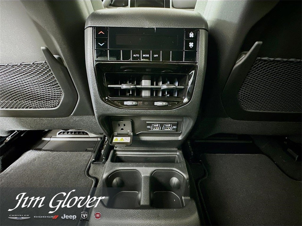 2025 Jeep Grand Cherokee L GRAND CHEROKEE L ALTITUDE 4X4