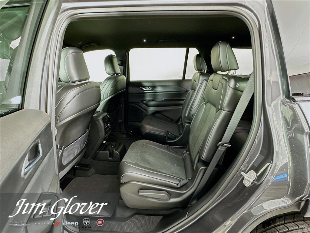 2025 Jeep Grand Cherokee L GRAND CHEROKEE L ALTITUDE 4X4