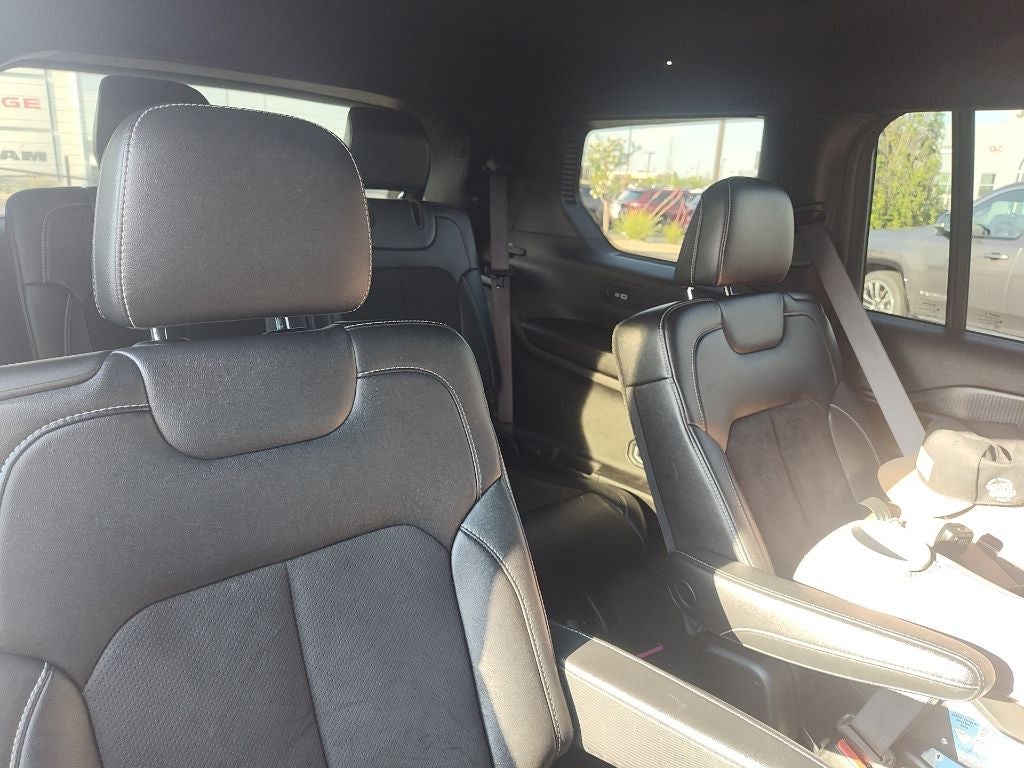 2023 Jeep Grand Cherokee L Altitude 4x4