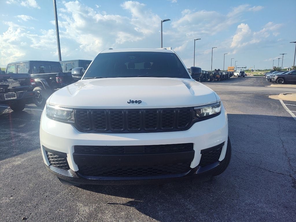 2023 Jeep Grand Cherokee L Altitude 4x4