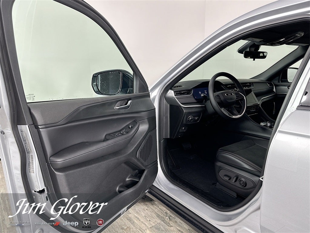 2025 Jeep Grand Cherokee L GRAND CHEROKEE L ALTITUDE X 4X4