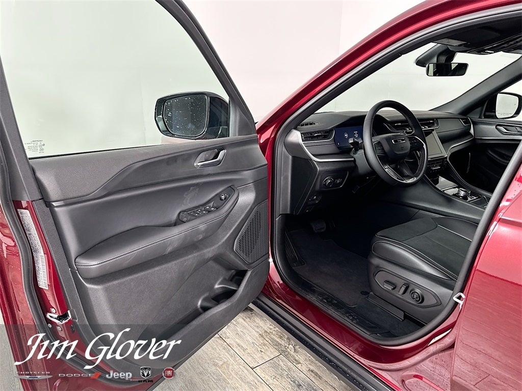 2025 Jeep Grand Cherokee L GRAND CHEROKEE L ALTITUDE 4X4