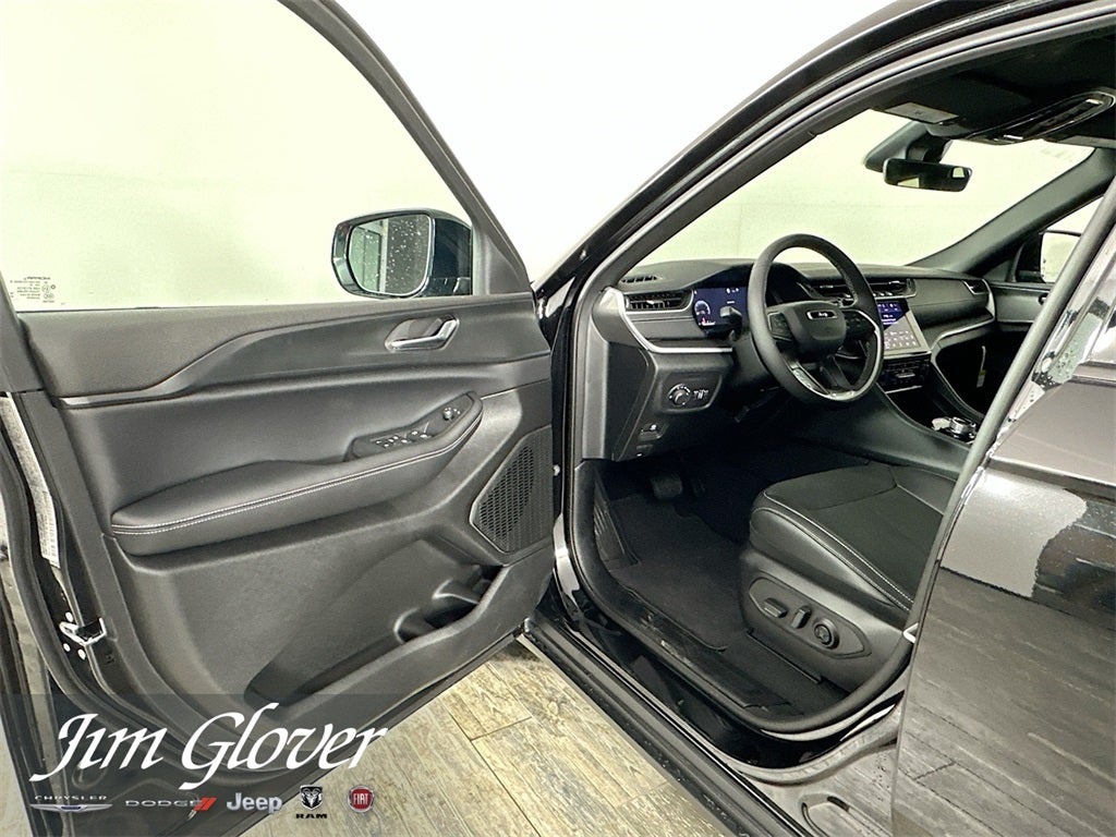 2025 Jeep Grand Cherokee L GRAND CHEROKEE L ALTITUDE X 4X4