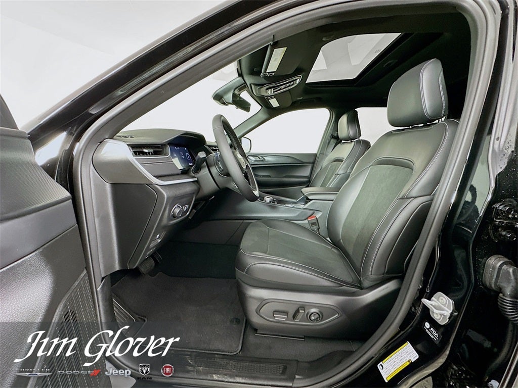 2025 Jeep Grand Cherokee L GRAND CHEROKEE L ALTITUDE X 4X4