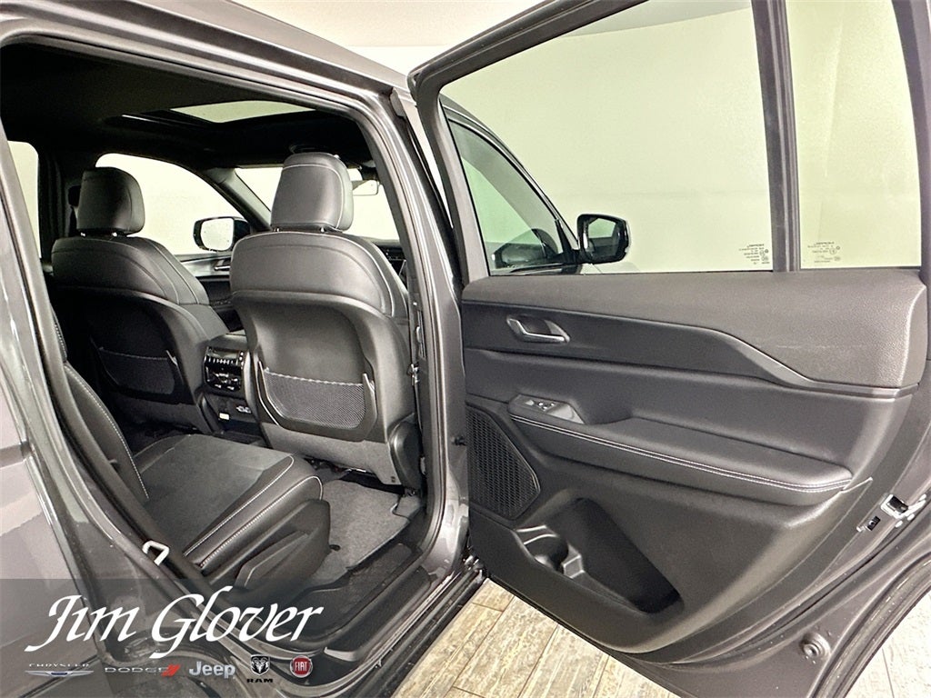 2025 Jeep Grand Cherokee L GRAND CHEROKEE L ALTITUDE X 4X4