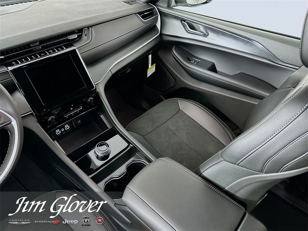 2025 Jeep Grand Cherokee L GRAND CHEROKEE L ALTITUDE X 4X4