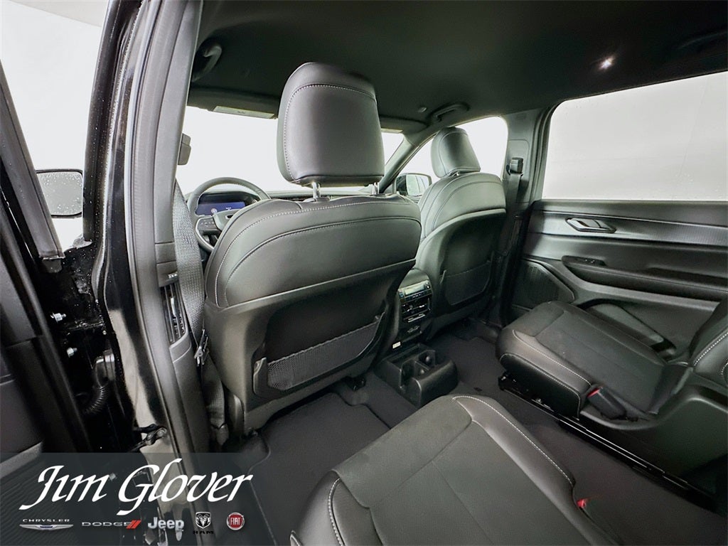 2025 Jeep Grand Cherokee L GRAND CHEROKEE L ALTITUDE 4X4