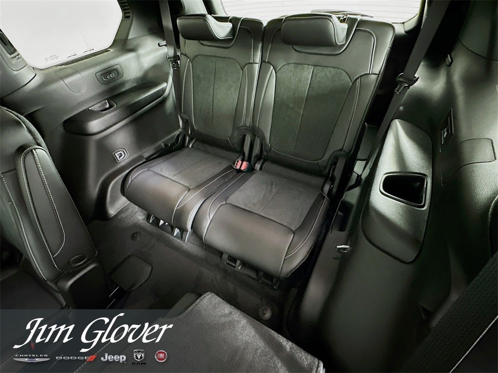 2025 Jeep Grand Cherokee L GRAND CHEROKEE L ALTITUDE 4X4