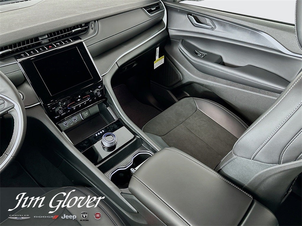 2025 Jeep Grand Cherokee L GRAND CHEROKEE L ALTITUDE 4X4