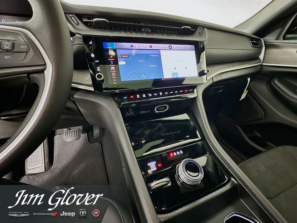 2026 Jeep Grand Cherokee L GRAND CHEROKEE L LAREDO ALTITUDE 4X4