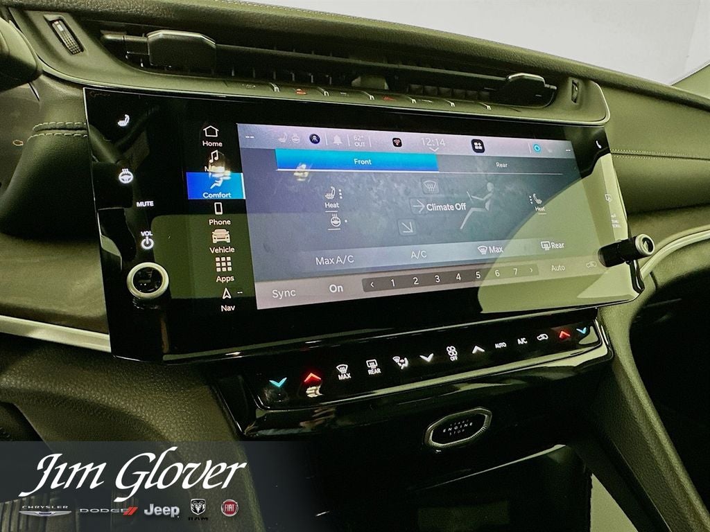 2026 Jeep Grand Cherokee L GRAND CHEROKEE L LAREDO ALTITUDE 4X4