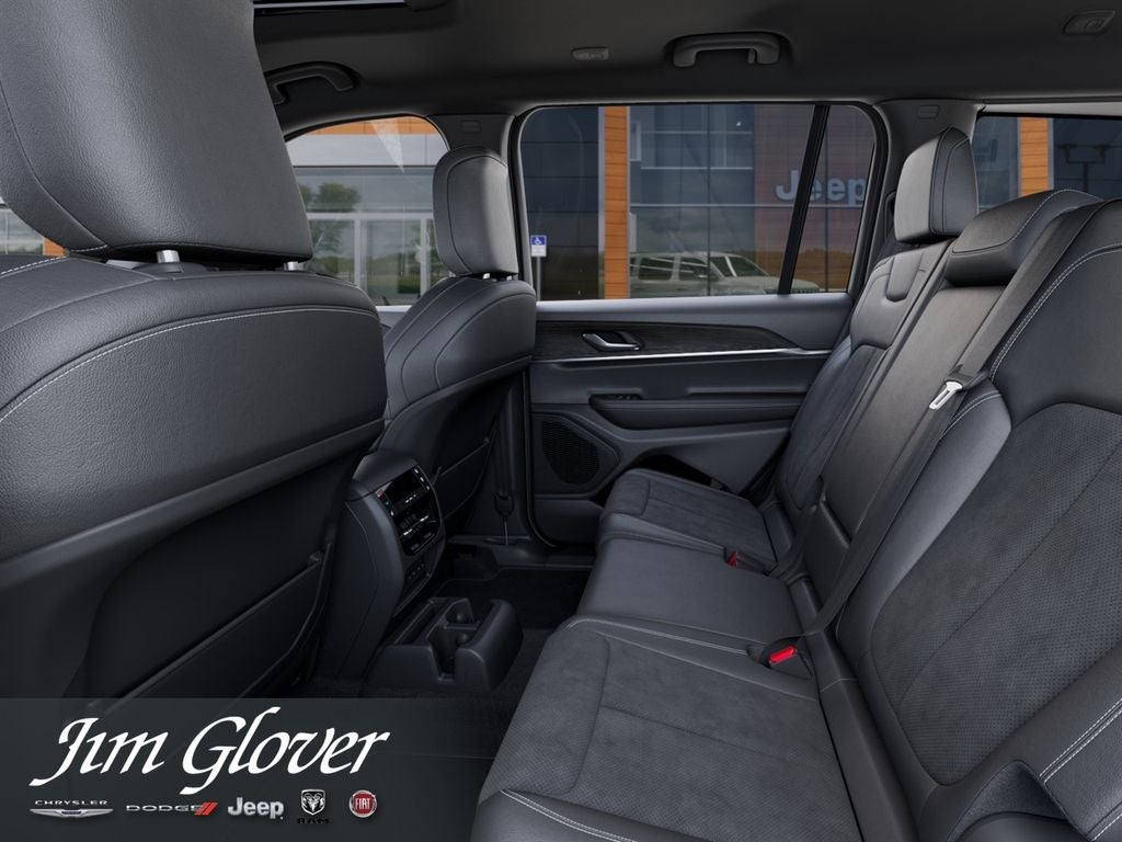 2026 Jeep Grand Cherokee L GRAND CHEROKEE L LAREDO ALTITUDE 4X4