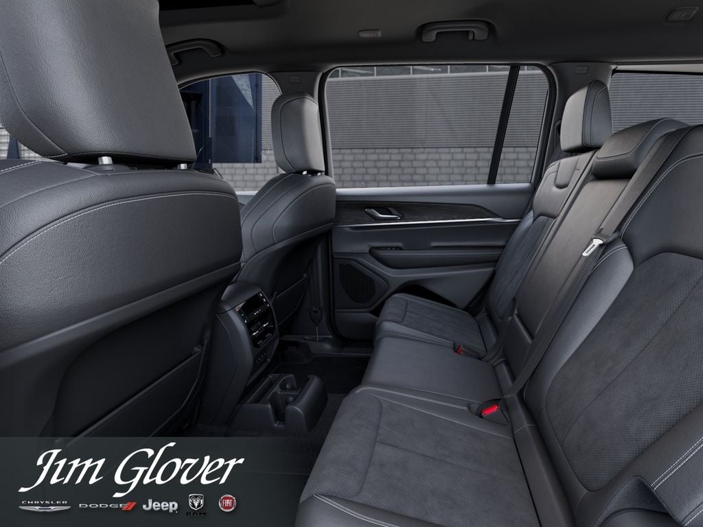 2026 Jeep Grand Cherokee L GRAND CHEROKEE L LAREDO ALTITUDE 4X4