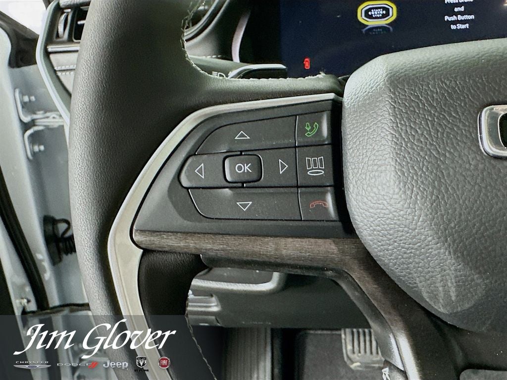 2026 Jeep Grand Cherokee L GRAND CHEROKEE L LAREDO ALTITUDE 4X4