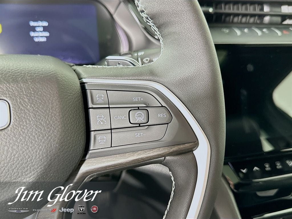 2026 Jeep Grand Cherokee L GRAND CHEROKEE L LAREDO ALTITUDE 4X4