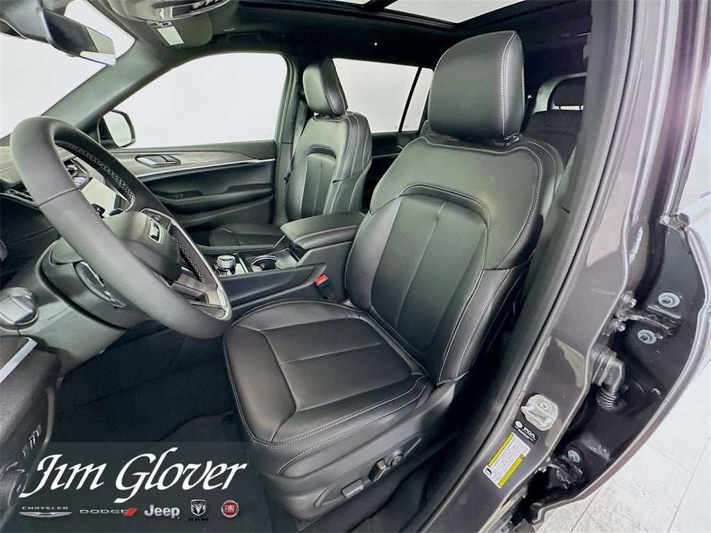 2025 Jeep Grand Cherokee L GRAND CHEROKEE L LIMITED 4X4