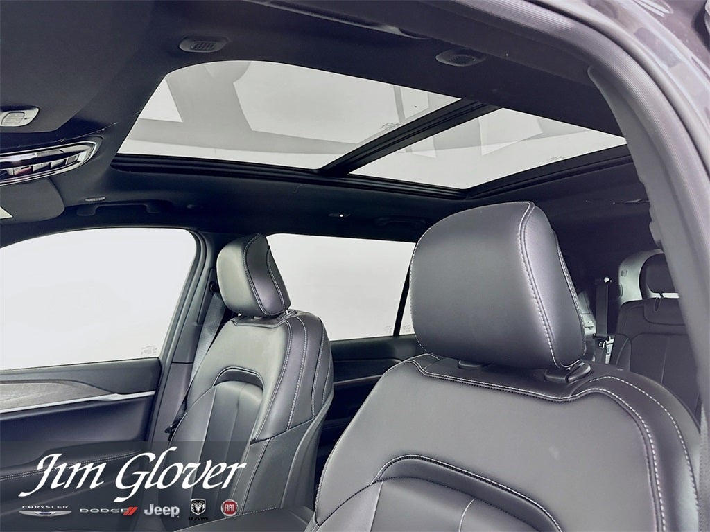 2025 Jeep Grand Cherokee L GRAND CHEROKEE L LIMITED 4X4