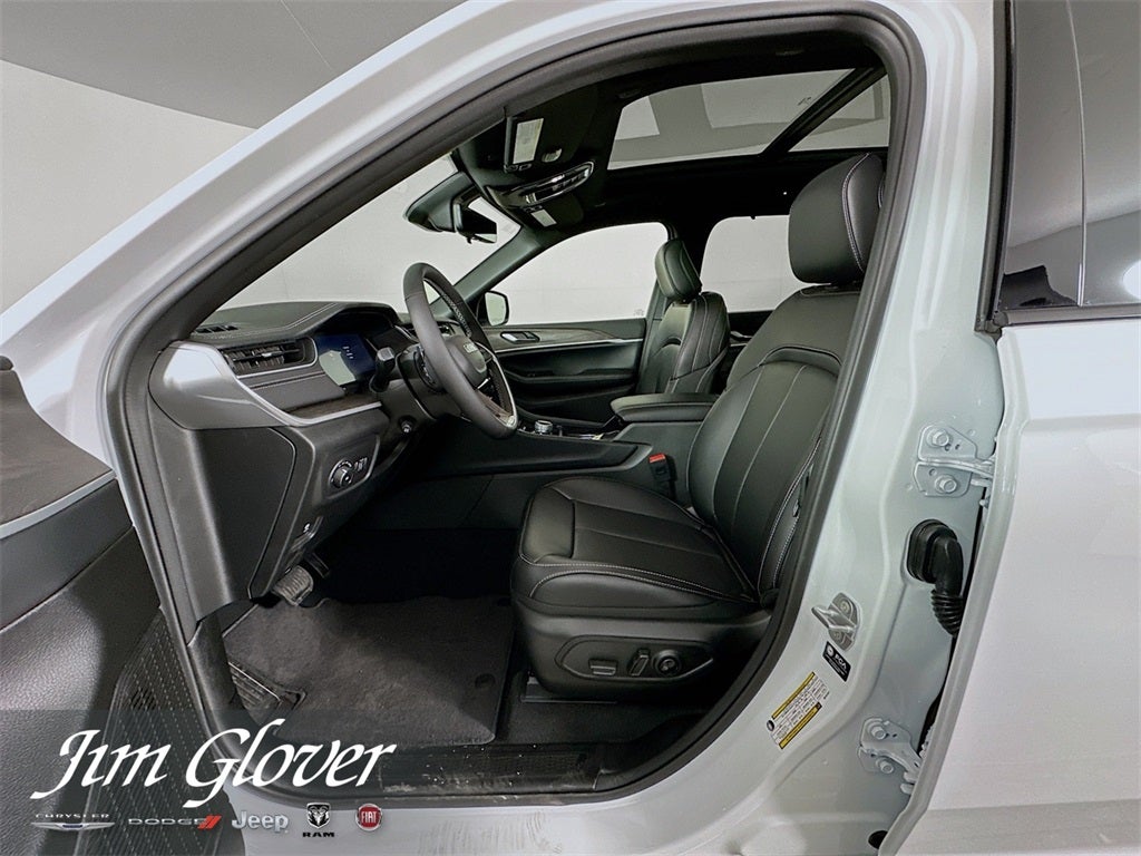 2025 Jeep Grand Cherokee L GRAND CHEROKEE L LIMITED 4X4