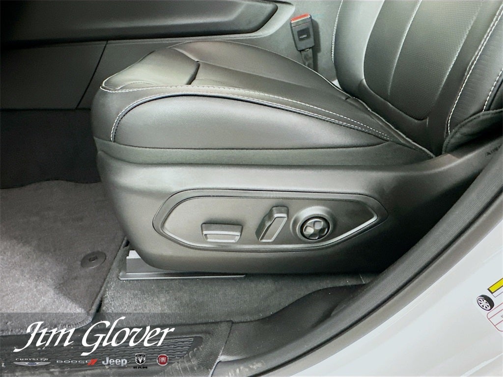 2025 Jeep Grand Cherokee L GRAND CHEROKEE L LIMITED 4X4