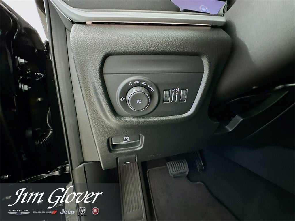 2025 Jeep Grand Cherokee L GRAND CHEROKEE L LIMITED 4X4