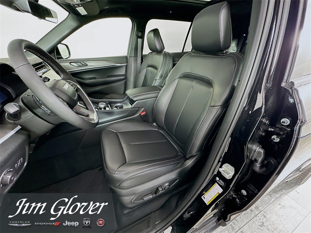 2025 Jeep Grand Cherokee L GRAND CHEROKEE L LIMITED 4X4