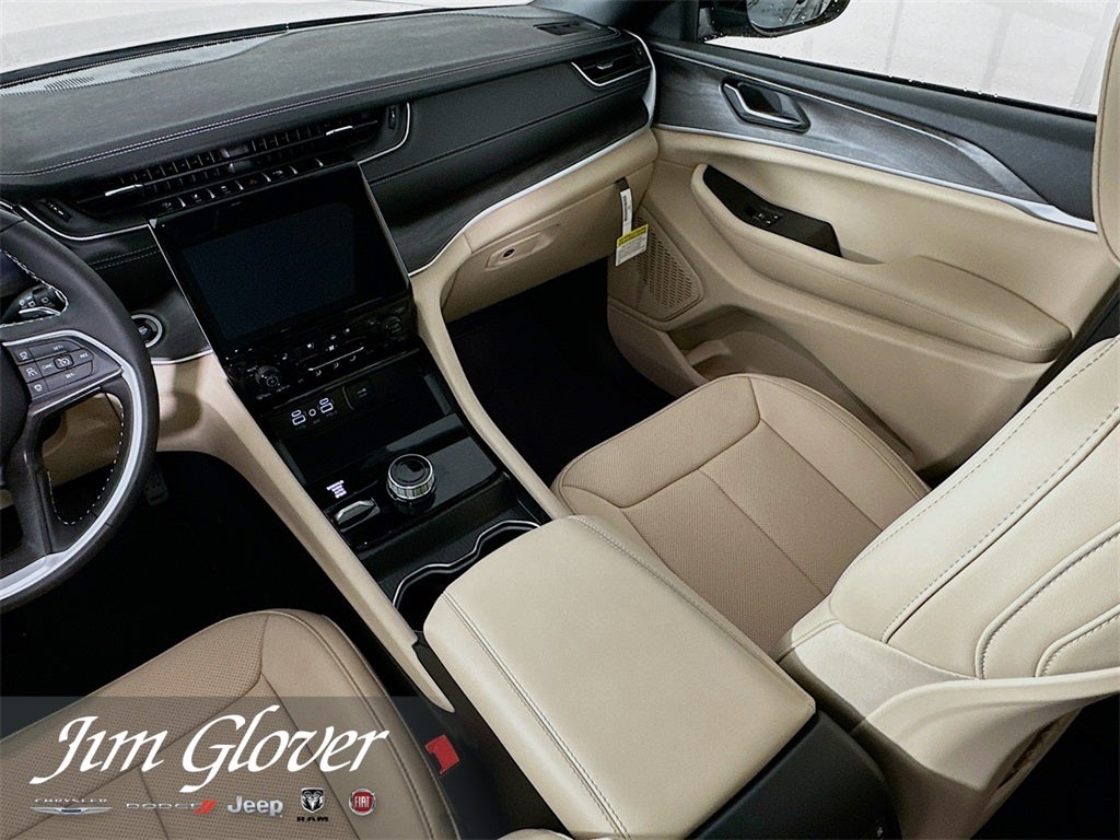 2025 Jeep Grand Cherokee L GRAND CHEROKEE L LIMITED 4X4