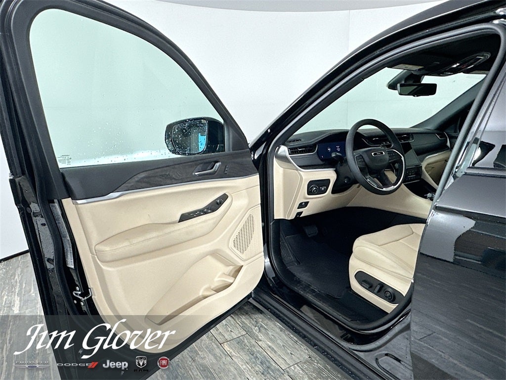 2025 Jeep Grand Cherokee L GRAND CHEROKEE L LIMITED 4X4