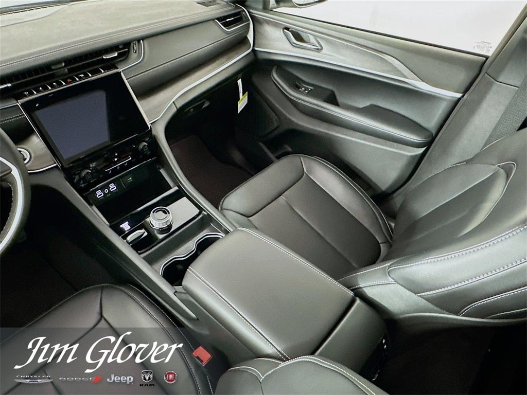 2025 Jeep Grand Cherokee L GRAND CHEROKEE L LIMITED 4X4